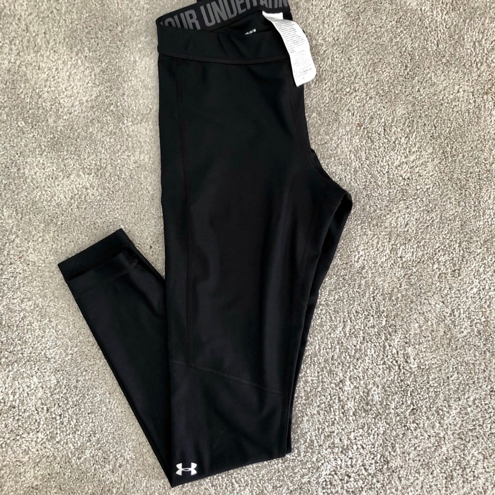 NWOT Under Armour compression leggings